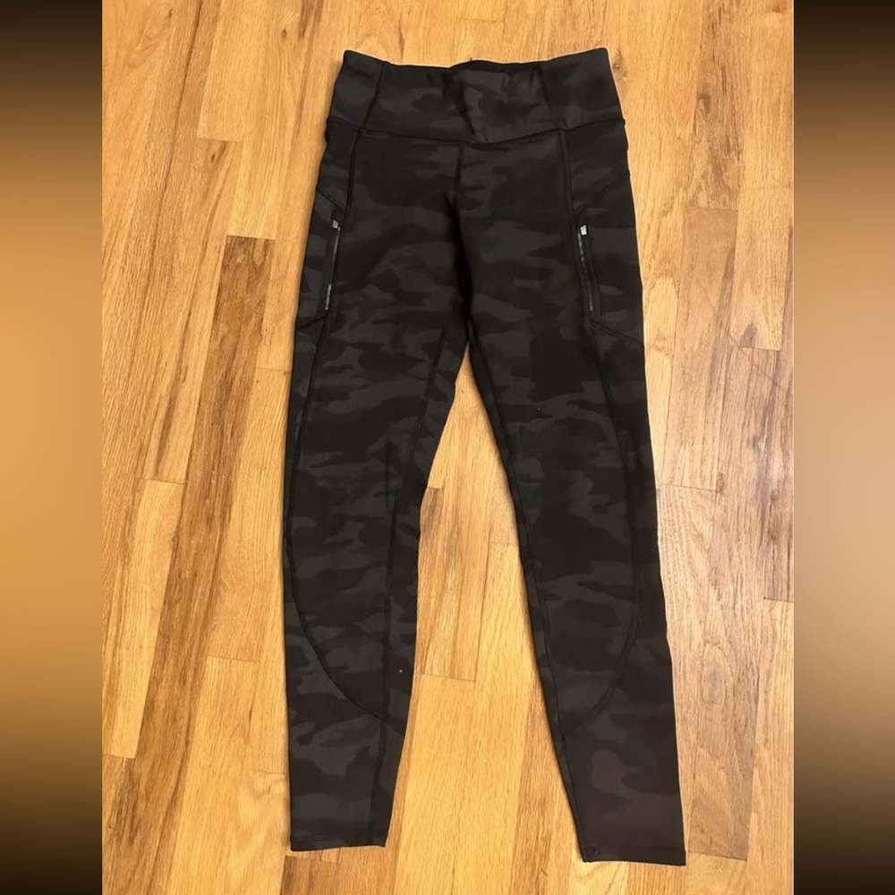 Athleta Rainier Brushed Camo